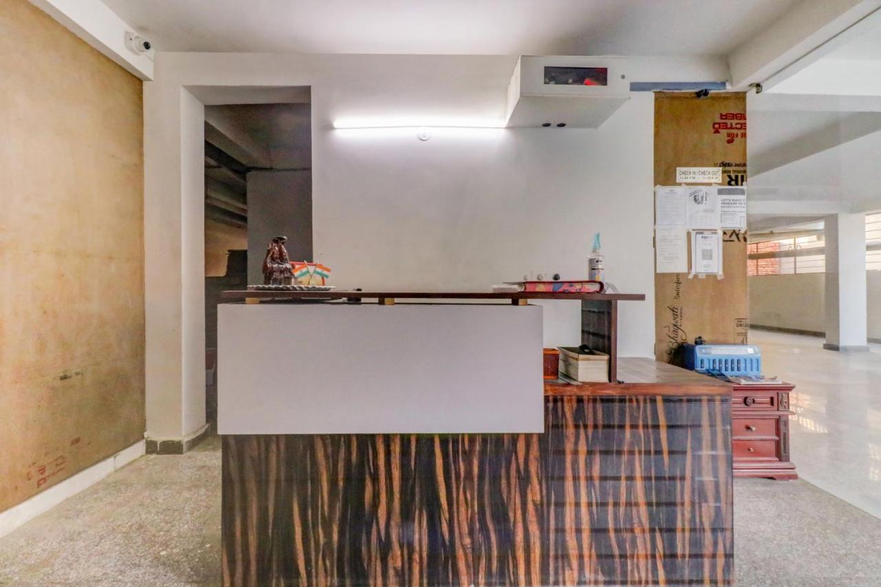 Oyo 71597 The Shivaay Residency Hotel Gurgaon Exterior photo