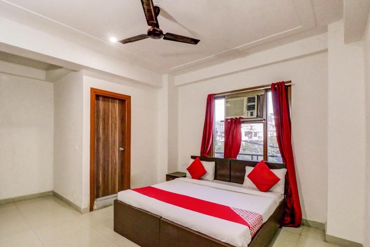 Oyo 71597 The Shivaay Residency Hotel Gurgaon Exterior photo